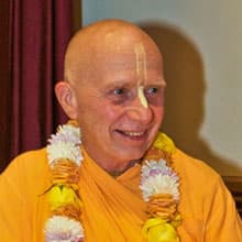 H.H. Candramauli Swami